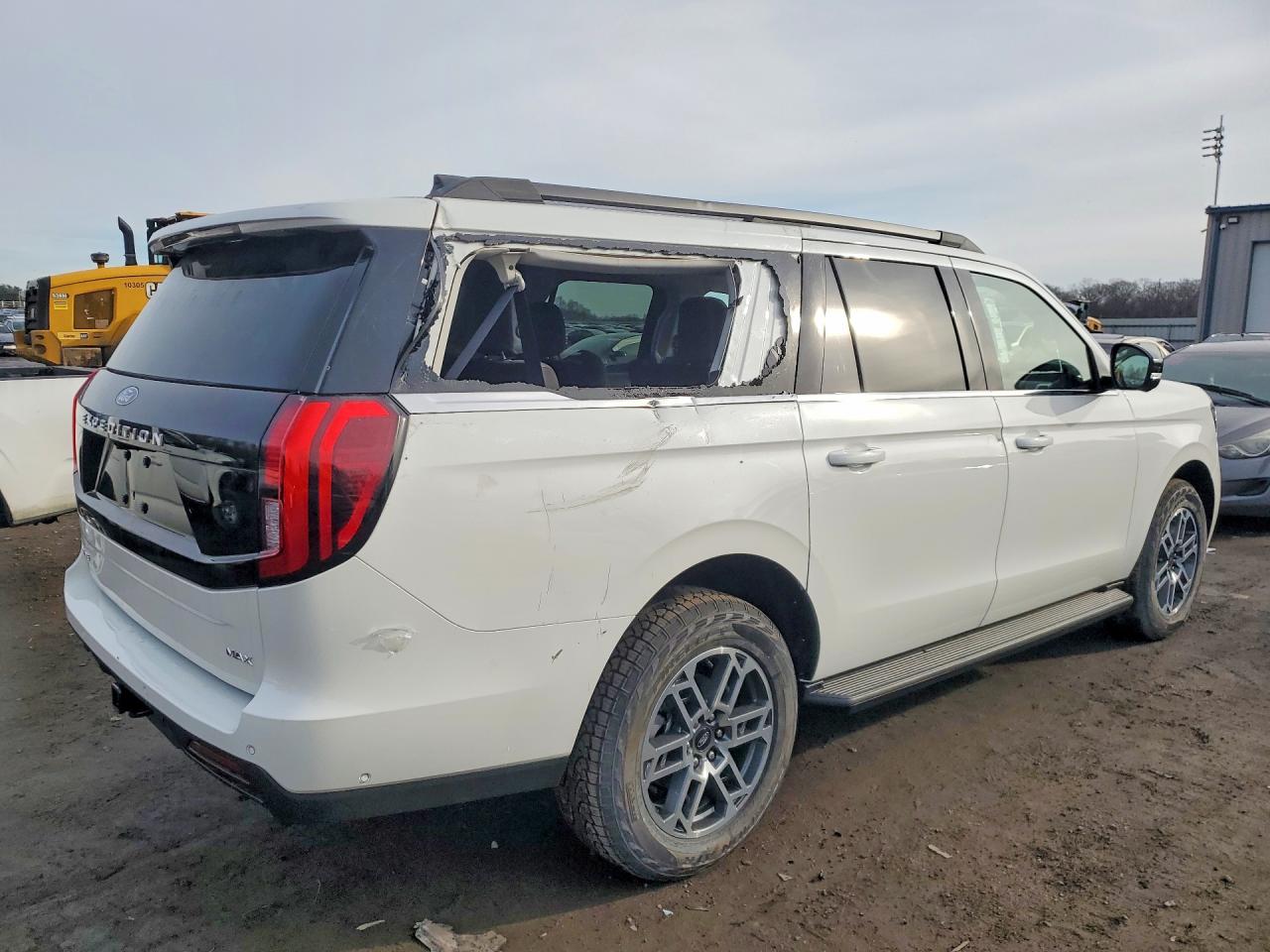 2025 Ford Expedition VIN 1FMJK1J84SEA65394 photo 3