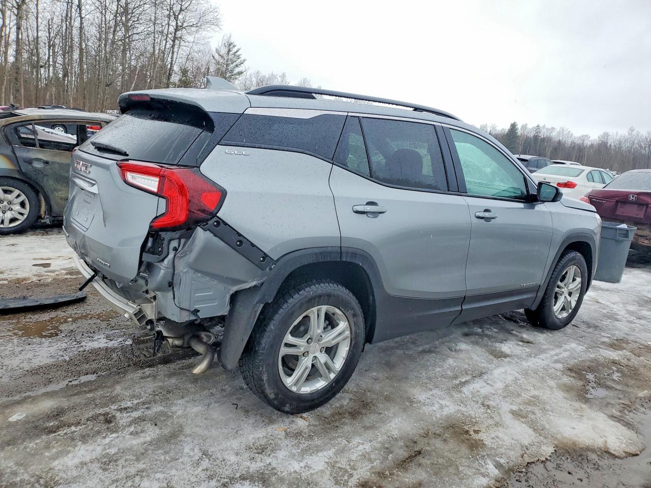 2023 GMC Terrain VIN 3GKALTEG4PL246201 photo 3
