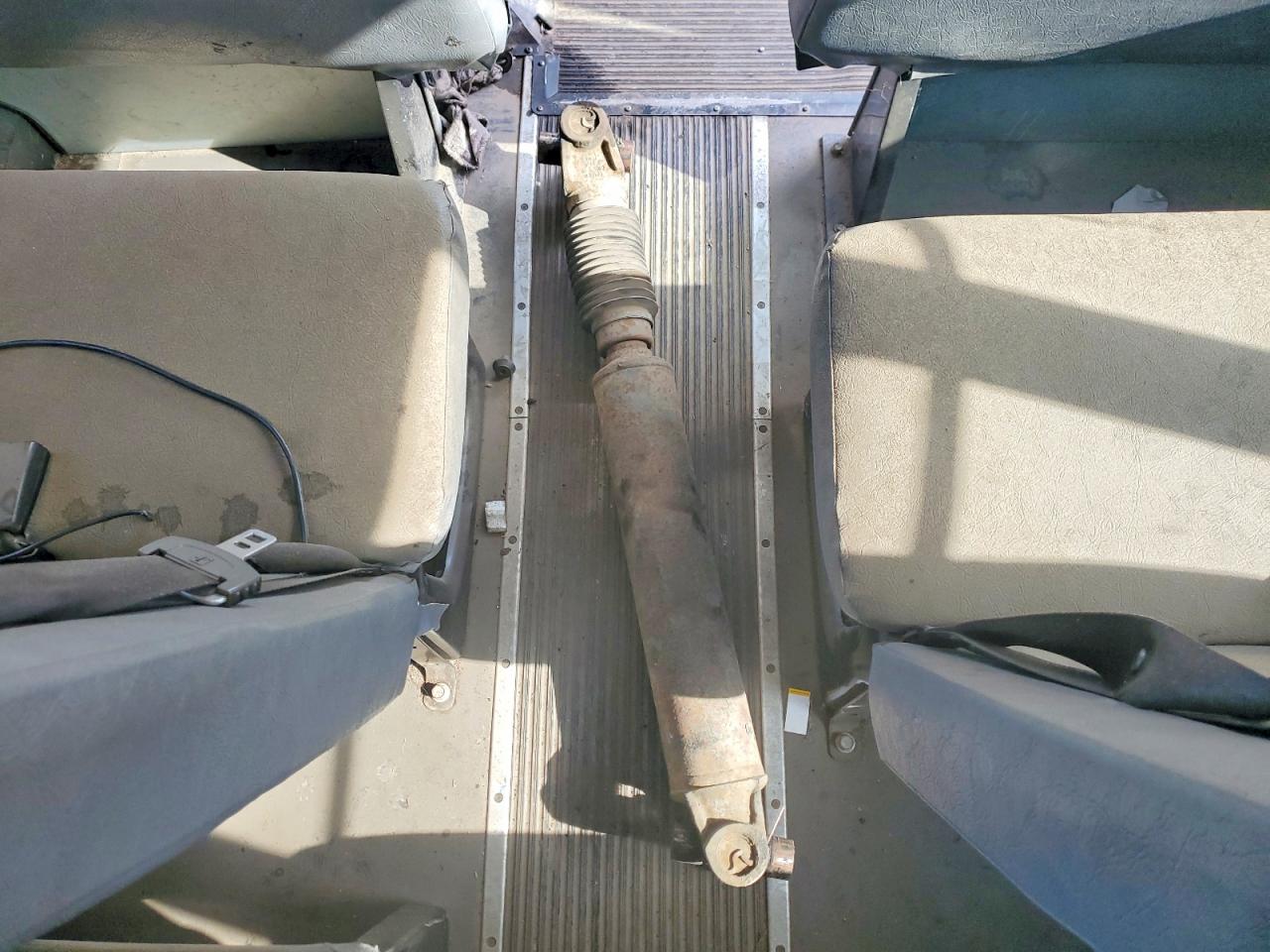 2014 Ic Ce series VIN 4DRBUAAN2EB780698 photo 9