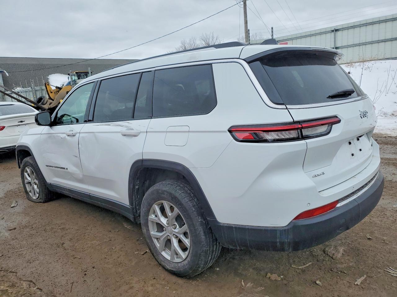2024 Jeep Grand cher VIN 1C4RJKBG2R8917093 photo 2