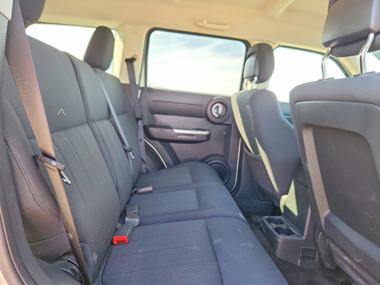 2011 Dodge Nitro VIN 1D4PU5GK0BW541320 photo 11