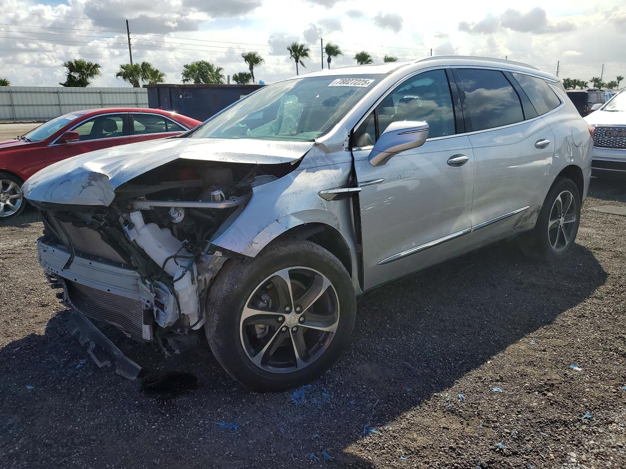 2020 Buick Enclave VIN 5GAERBKW2LJ163760 photo 1
