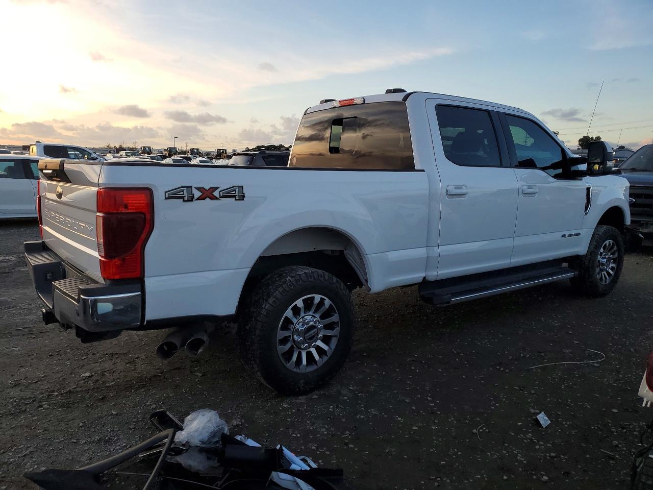 2021 Ford F250 VIN 1FT7W2BT0MED43559 photo 3