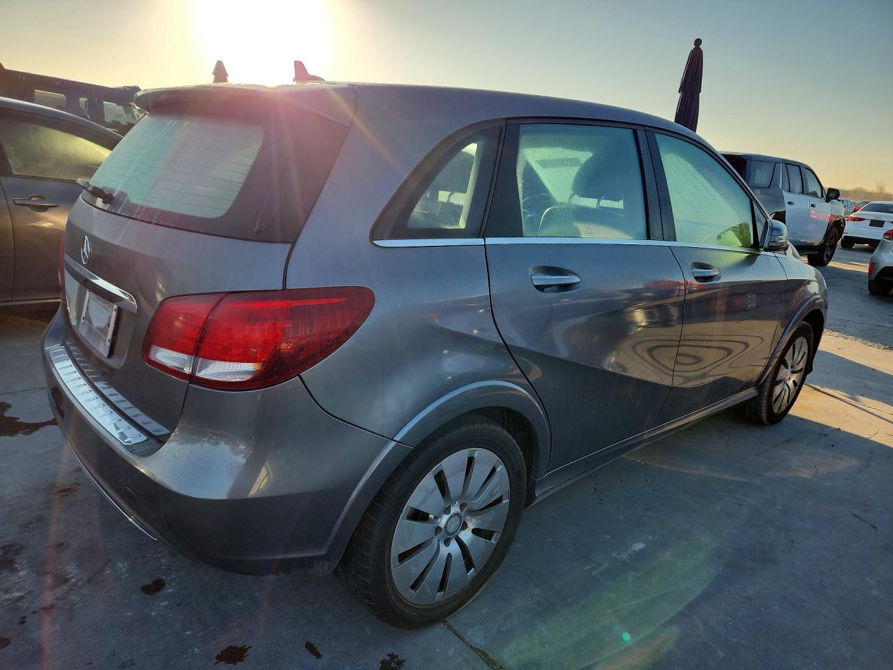 2017 Mercedes-Benz B-class VIN WDDVP9AB6HJ012302 photo 3