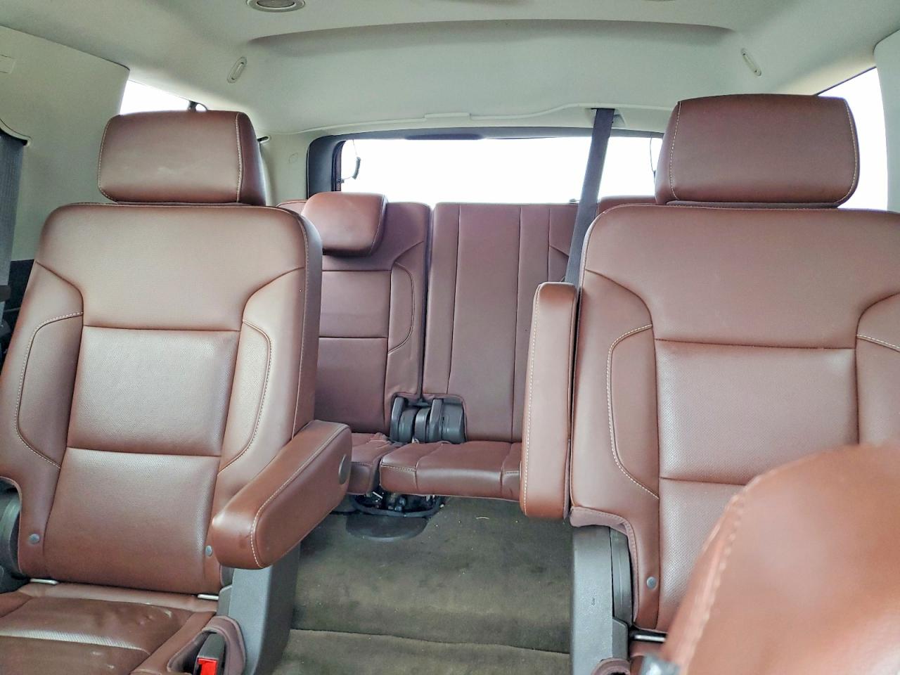 2015 Chev Tahoe VIN 1GNSKCKC0FR283961 photo 10