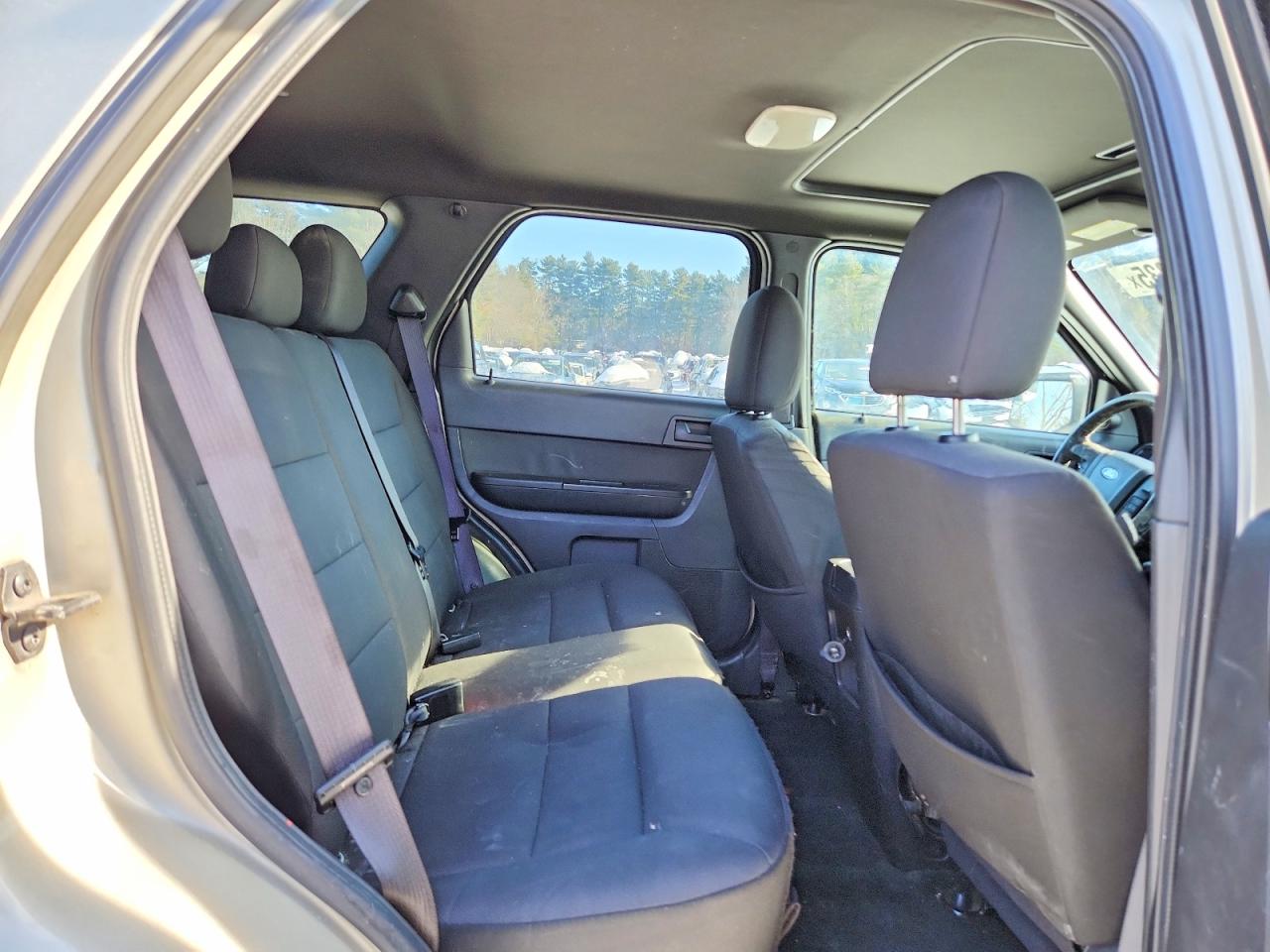 2012 Ford Escape VIN 1FMCU9DG4CKB84098 photo 11