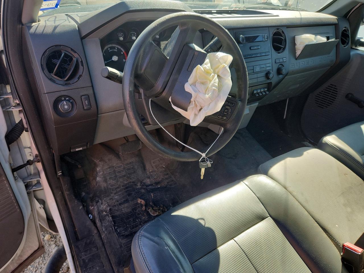 2012 Ford F550 VIN 1FDUF5GT2CEB68867 photo 8