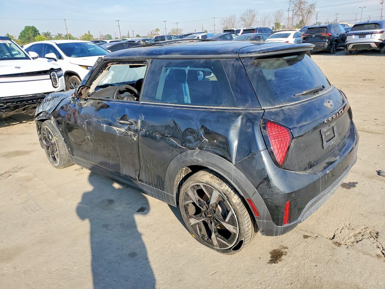2025 Mini Cooper VIN WMW23GD06S2W35165 photo 2