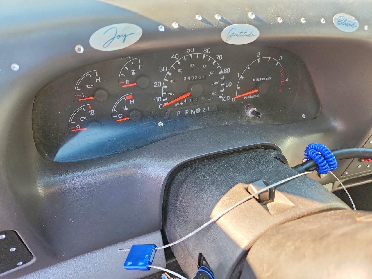 1999 Ford F450 VIN 1FDXF46F2XEA89112 photo 9