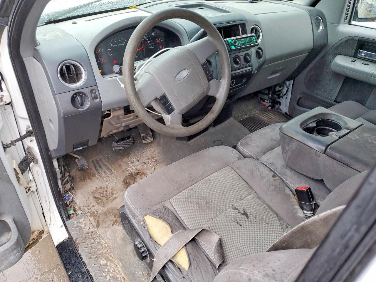 2005 Ford F150 VIN 1FTPX14595NB67067 photo 8