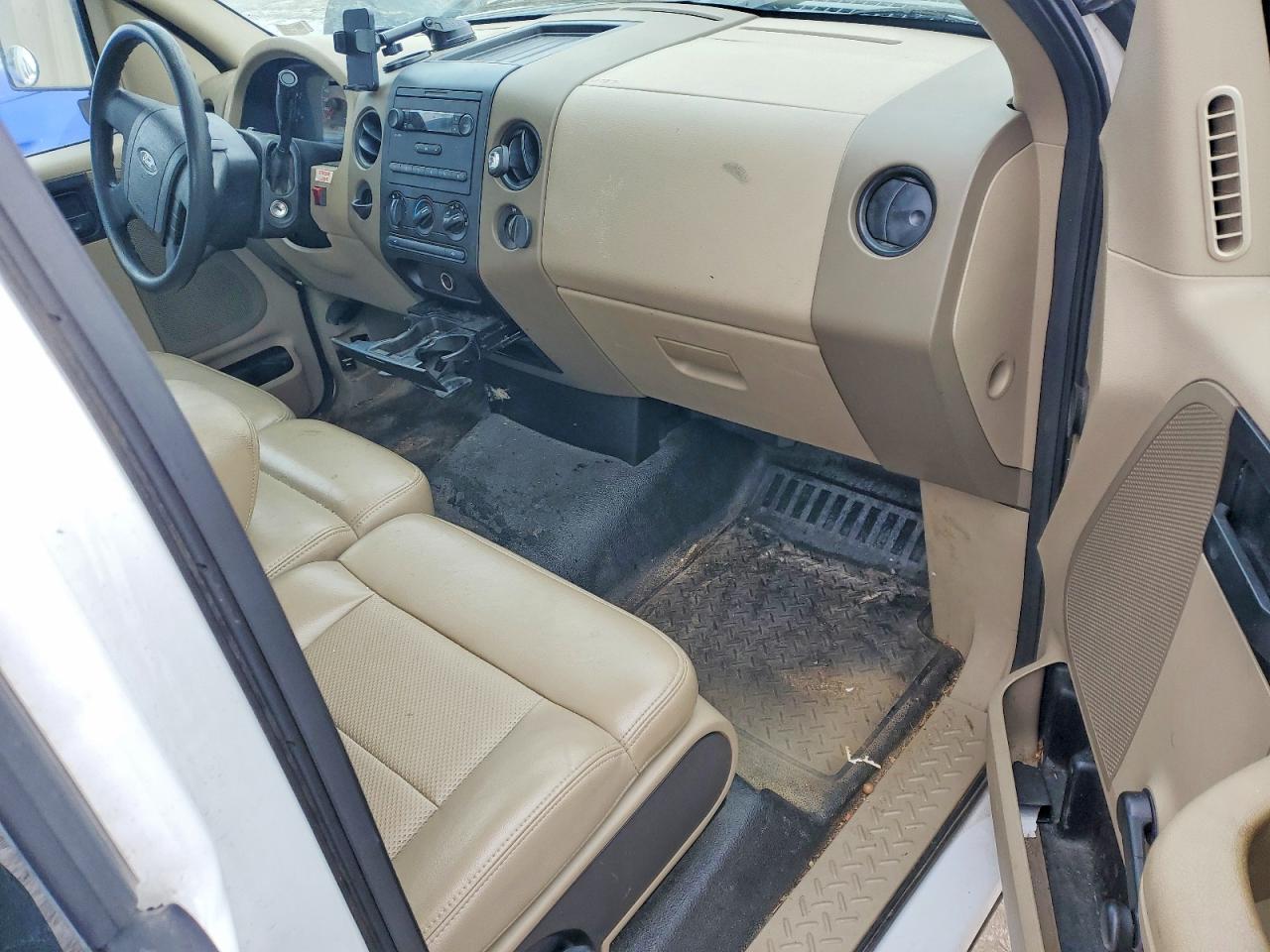 2007 Ford F150 VIN 1FTRF12W47KD54048 photo 8