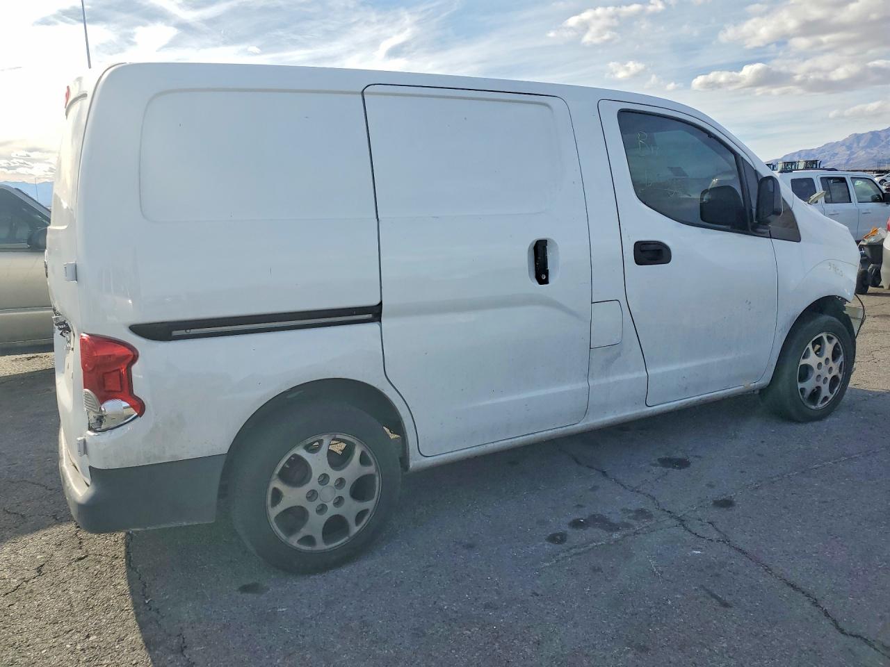 2016 Nissan Nv VIN 3N6CM0KN2GK700404 photo 3