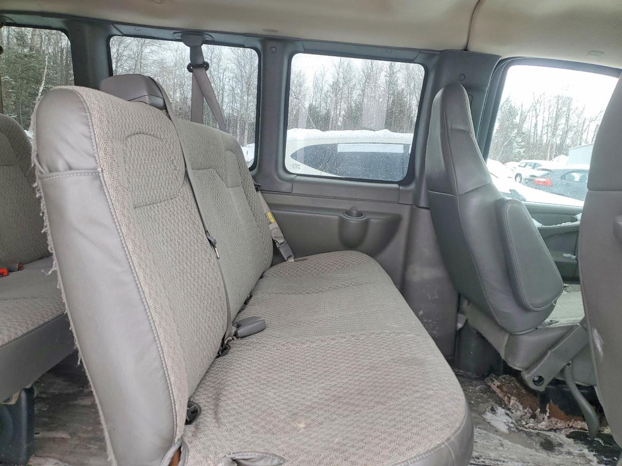 2009 CHEV Express VIN 1GAHG39K491161195 photo 11