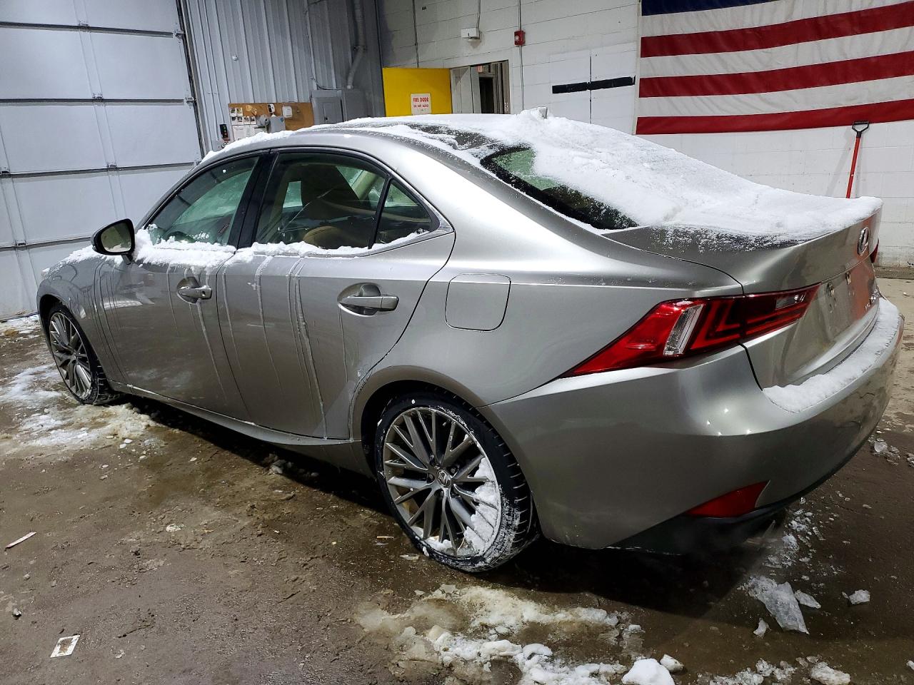 2014 Lexus Is VIN JTHCF1D29E5015277 photo 2