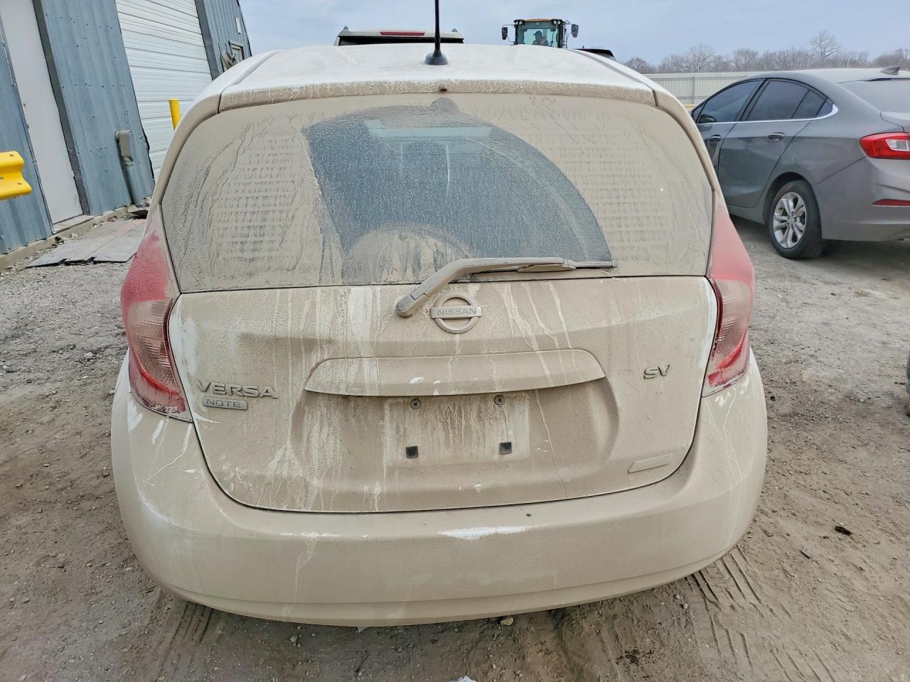 2016 NISS Versa VIN 3N1CE2CP5GL398910 photo 6