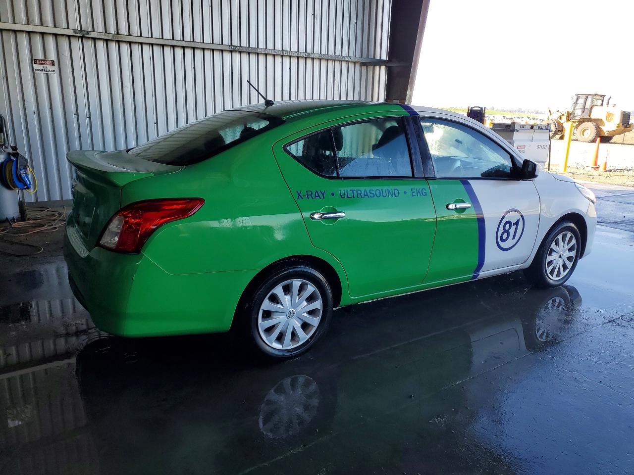 2018 NISS Versa VIN 3N1CN7AP6JL886688 photo 3
