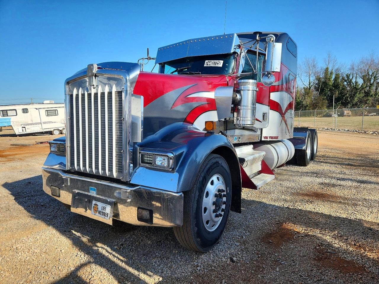 2000 KENWORTH All other VIN 1XKWDB9X5YR838207 photo 2