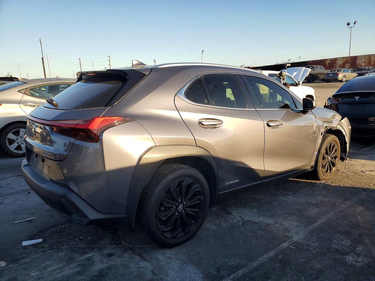 2021 Lexus Ux 250h VIN JTHX9JBHXM2050216 photo 3