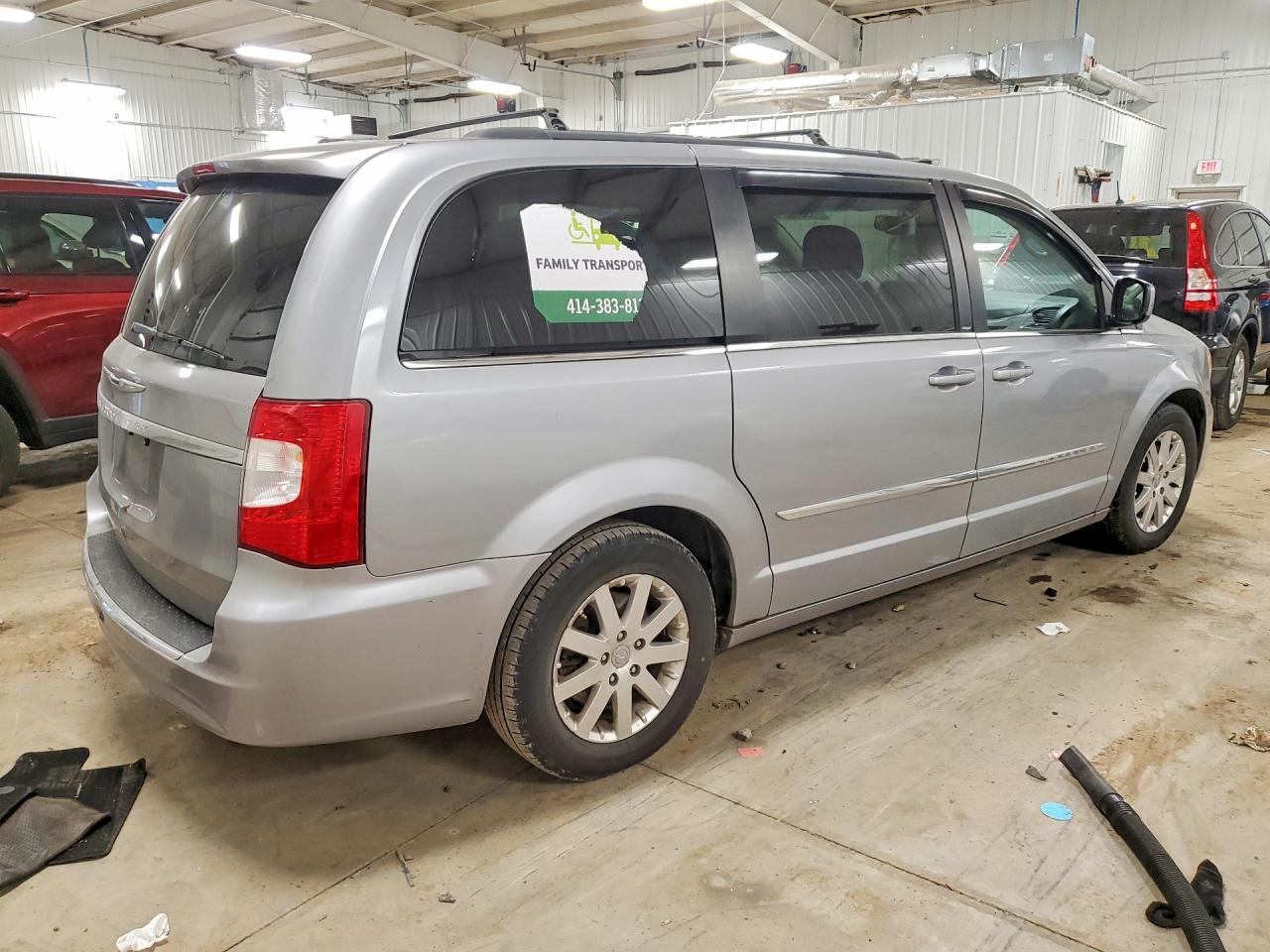 2013 Chrysler Minivan VIN 2C4RC1BG8DR706773 photo 3