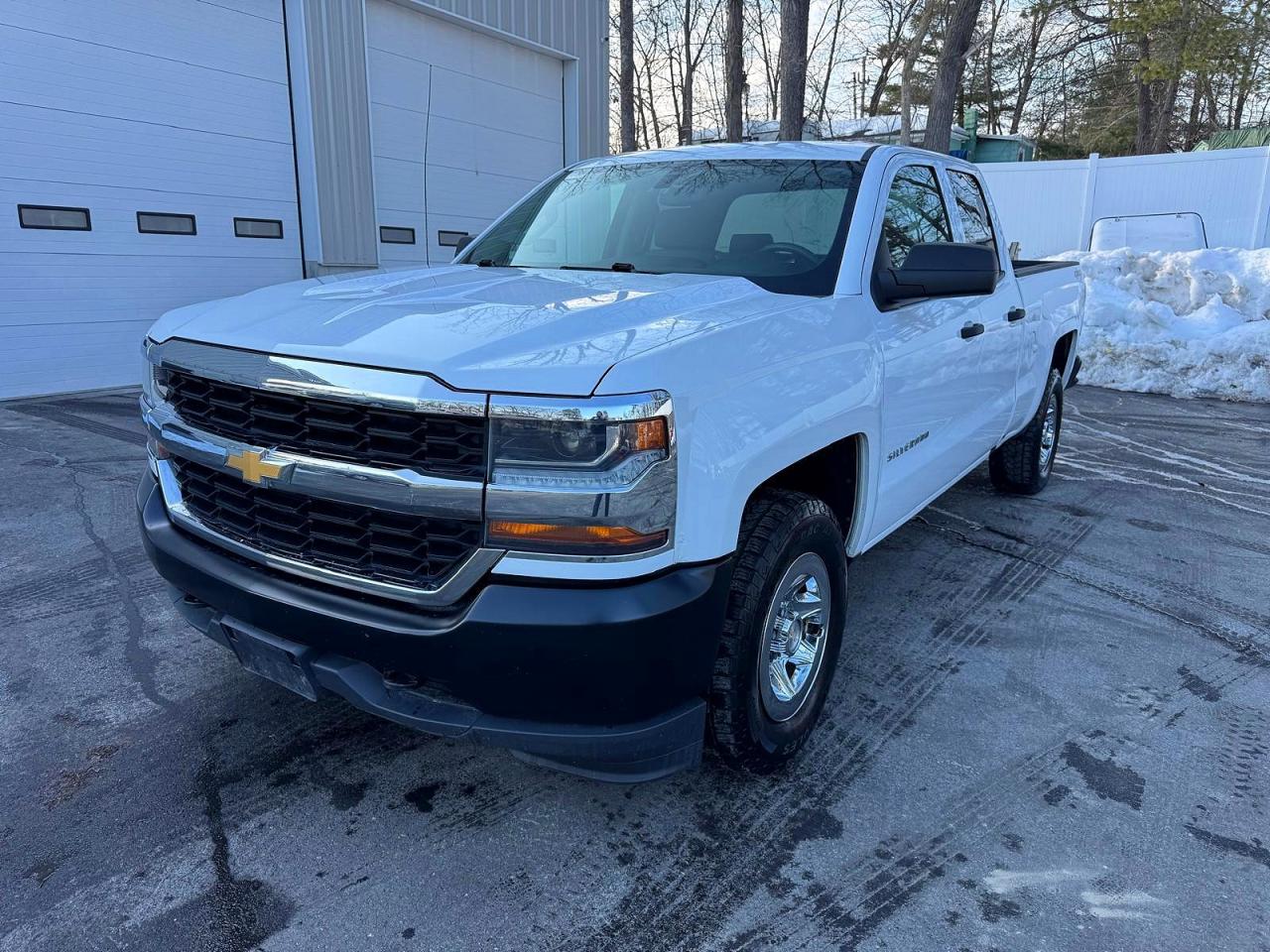 2019 Chevrolet All models VIN 2GCVKNEC6K1223067 photo 1