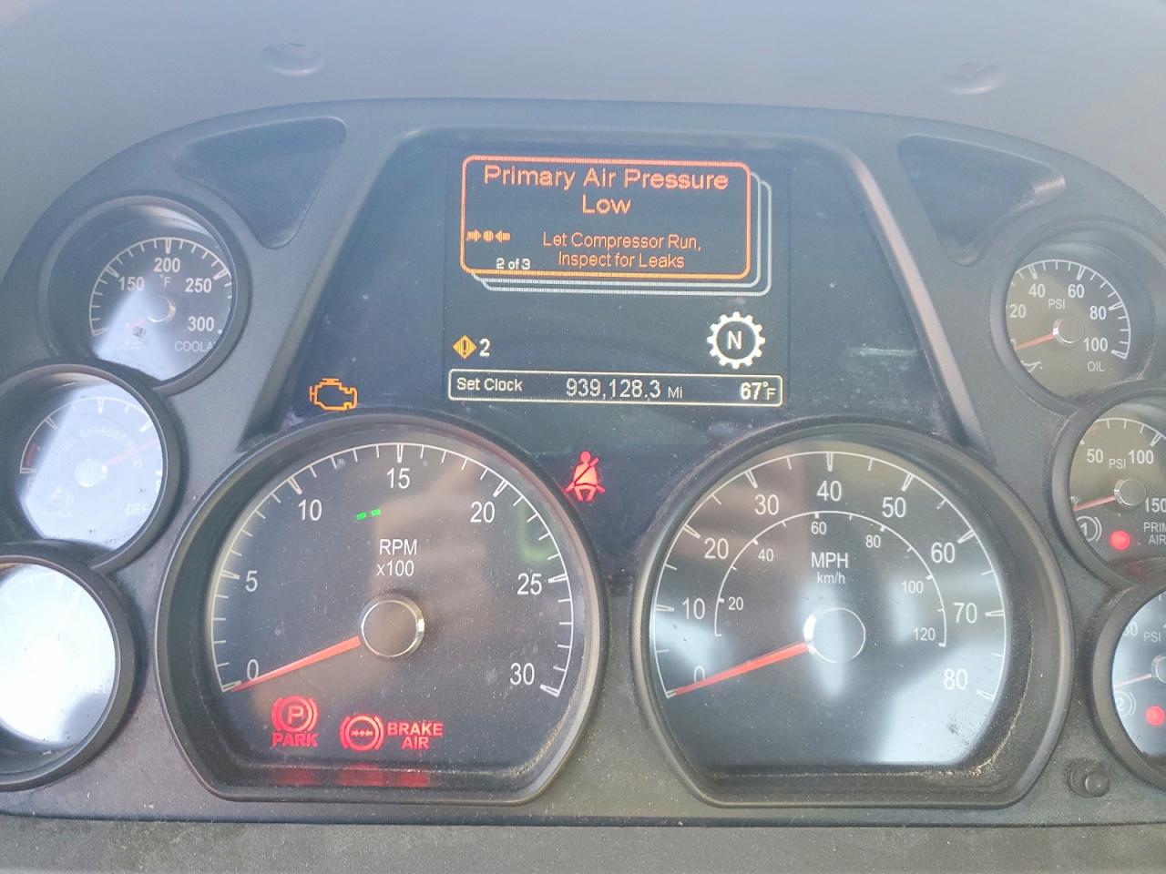 2017 PETERBILT All models VIN 1XPBA48X3HD428839 photo 8