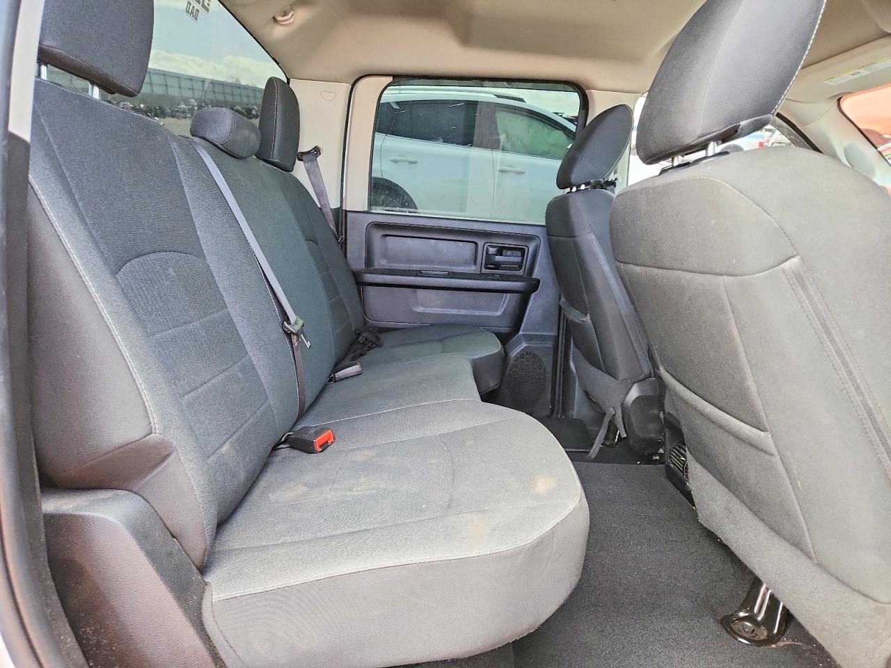 2022 Ram 1500 classic VIN 1C6RR7ST7NS139445 photo 10