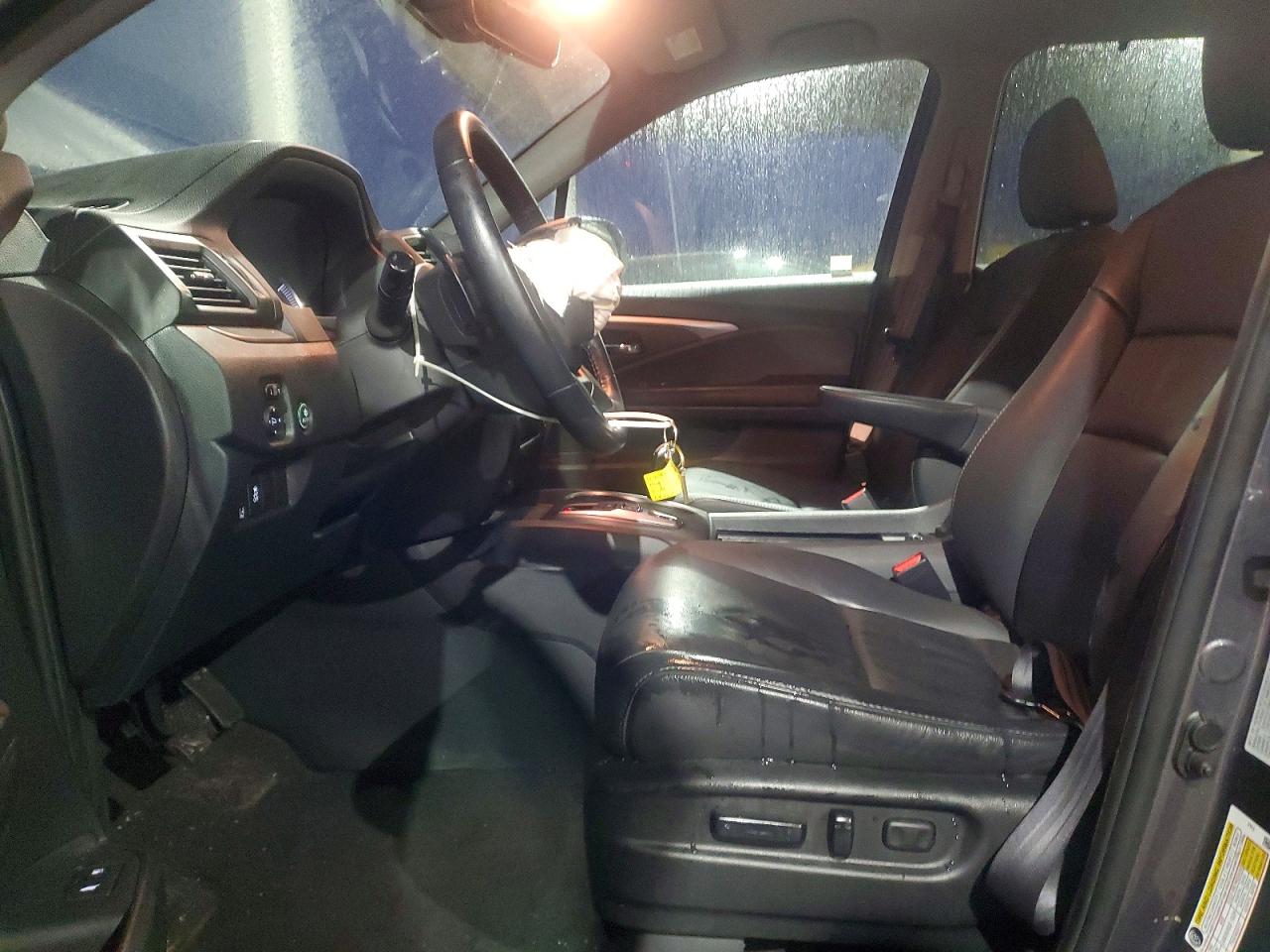 2022 Honda Pilot VIN 5FNYF6H21NB081884 photo 7