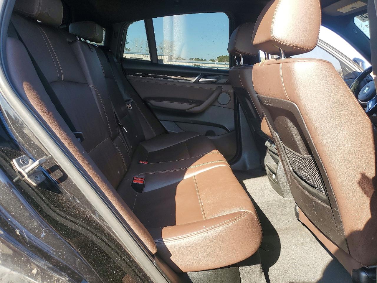 2018 BMW X4 VIN 5UXXW3C53J0T80747 photo 11