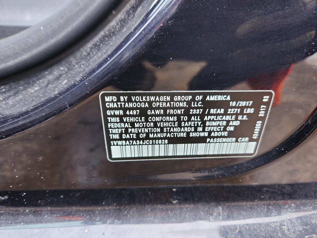 2018 Volkswagen Passat VIN 1VWBA7A34JC010826 photo 12