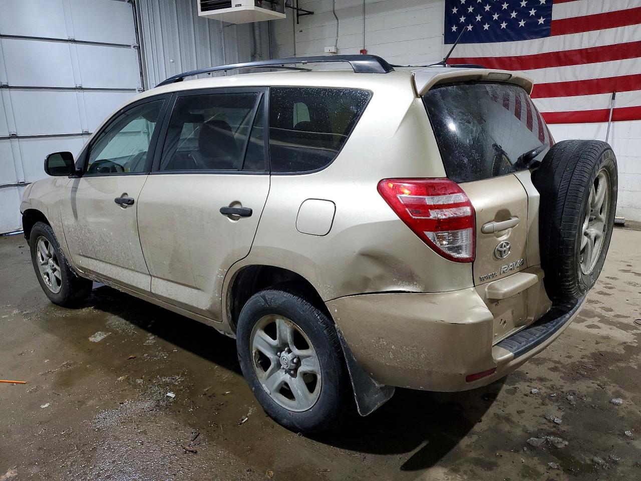 2010 Toyota Rav4 base VIN JTMBF4DV2AD023407 photo 2