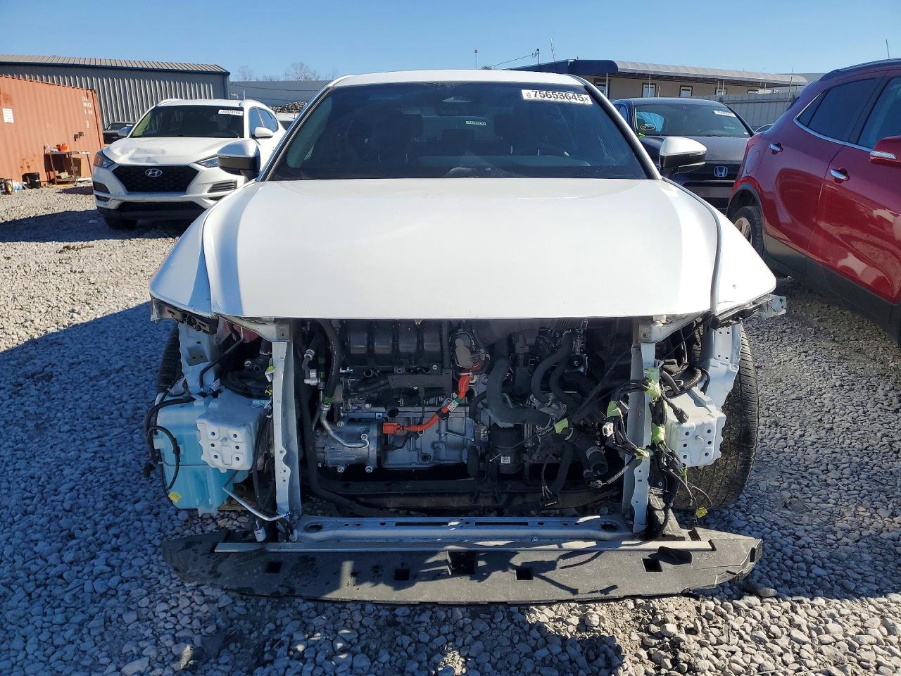 2024 Toyota Crown xle VIN JTDAAAAF8R3018350 photo 5