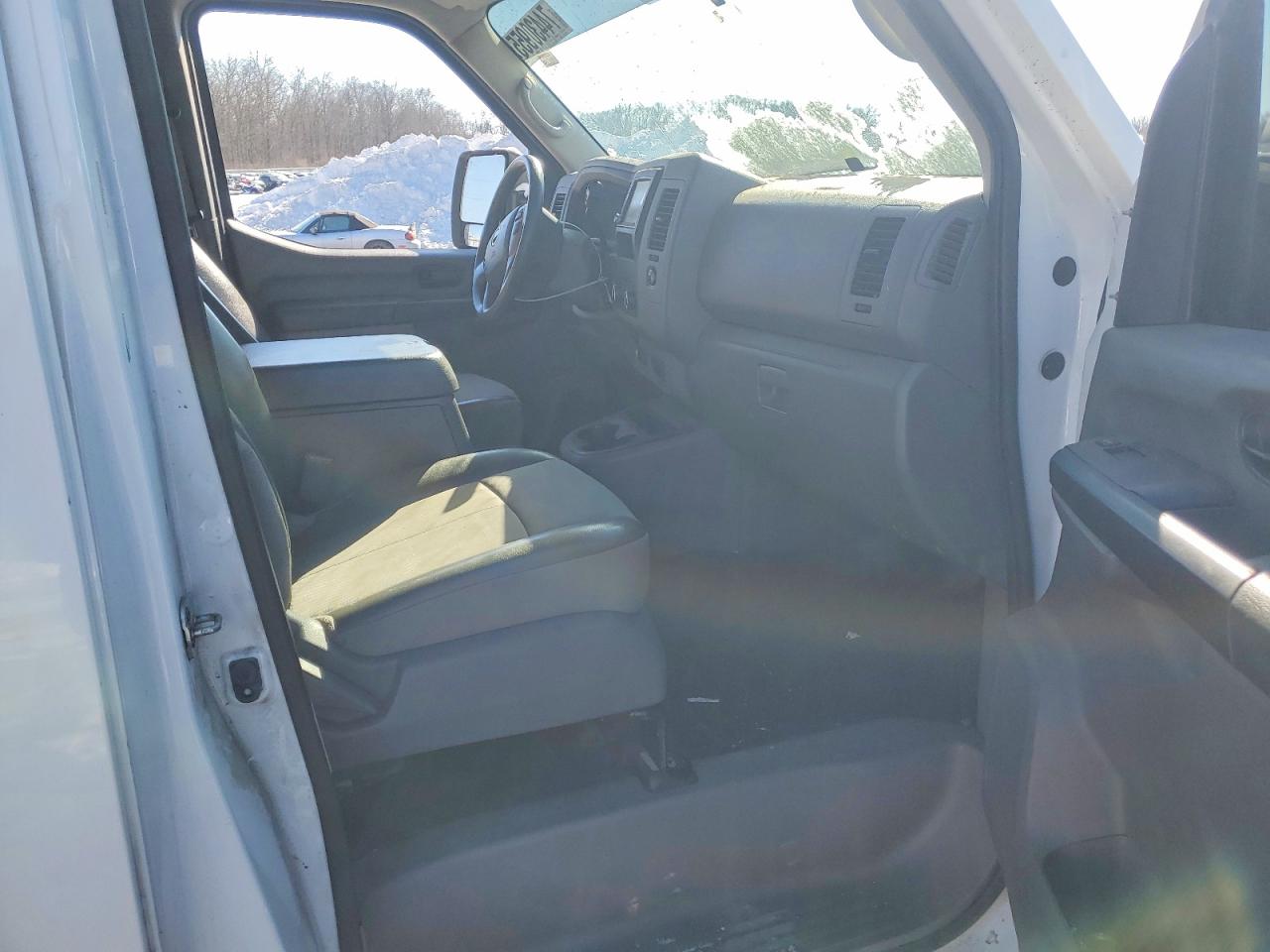 2019 Nissan Nv VIN 1N6AF0LY5KN809534 photo 5