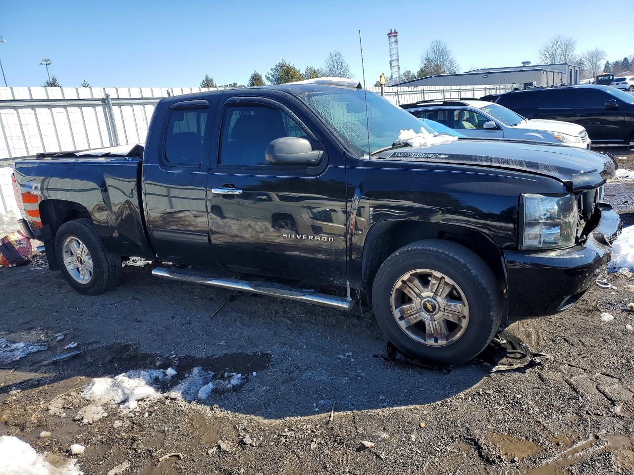 2011 Chevrolet All models VIN 1GCRKSE31BZ161536 photo 4