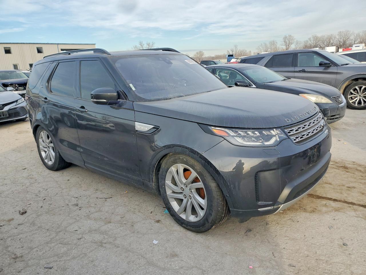 2018 Land Discovery VIN SALRR2RK9JA054981 photo 4