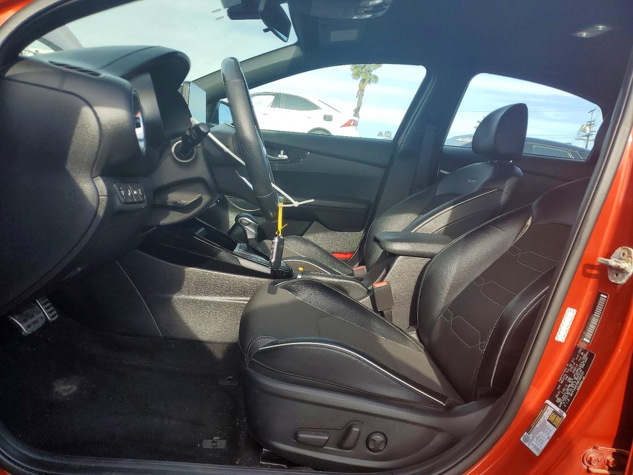 2021 Kia Forte VIN 3KPF34AD4ME389555 photo 7