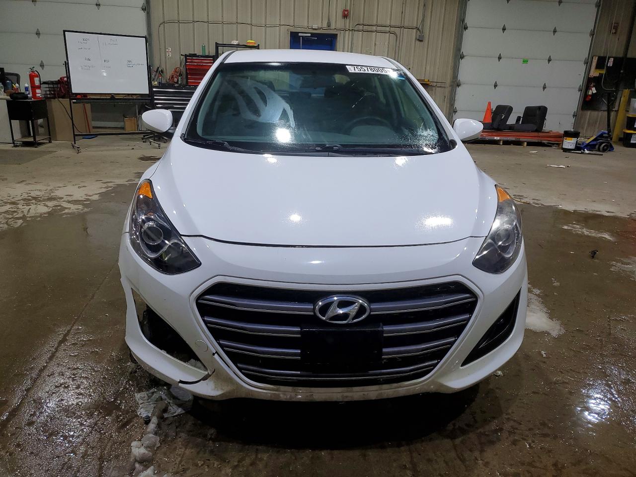 2017 Hyundai Elantra gt VIN KMHD35LH5HU374028 photo 5
