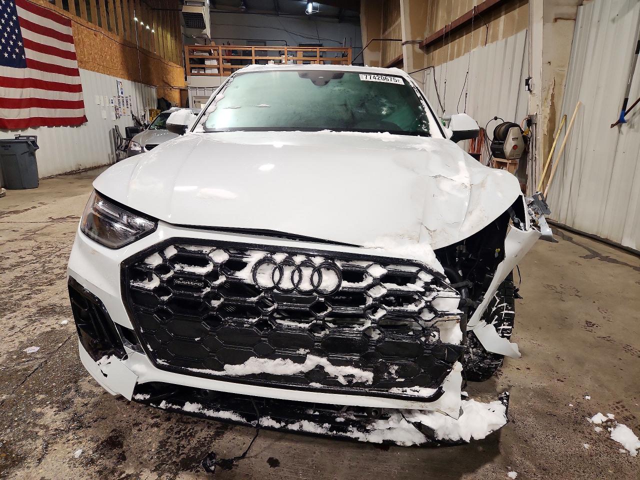 2024 Audi Q5 VIN WA1E2AFY8R2079061 photo 5