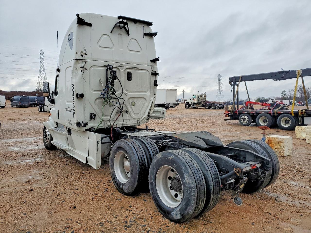 2013 FREIGHTLINER All models VIN 1FUJGLDR3DSBV3147 photo 3