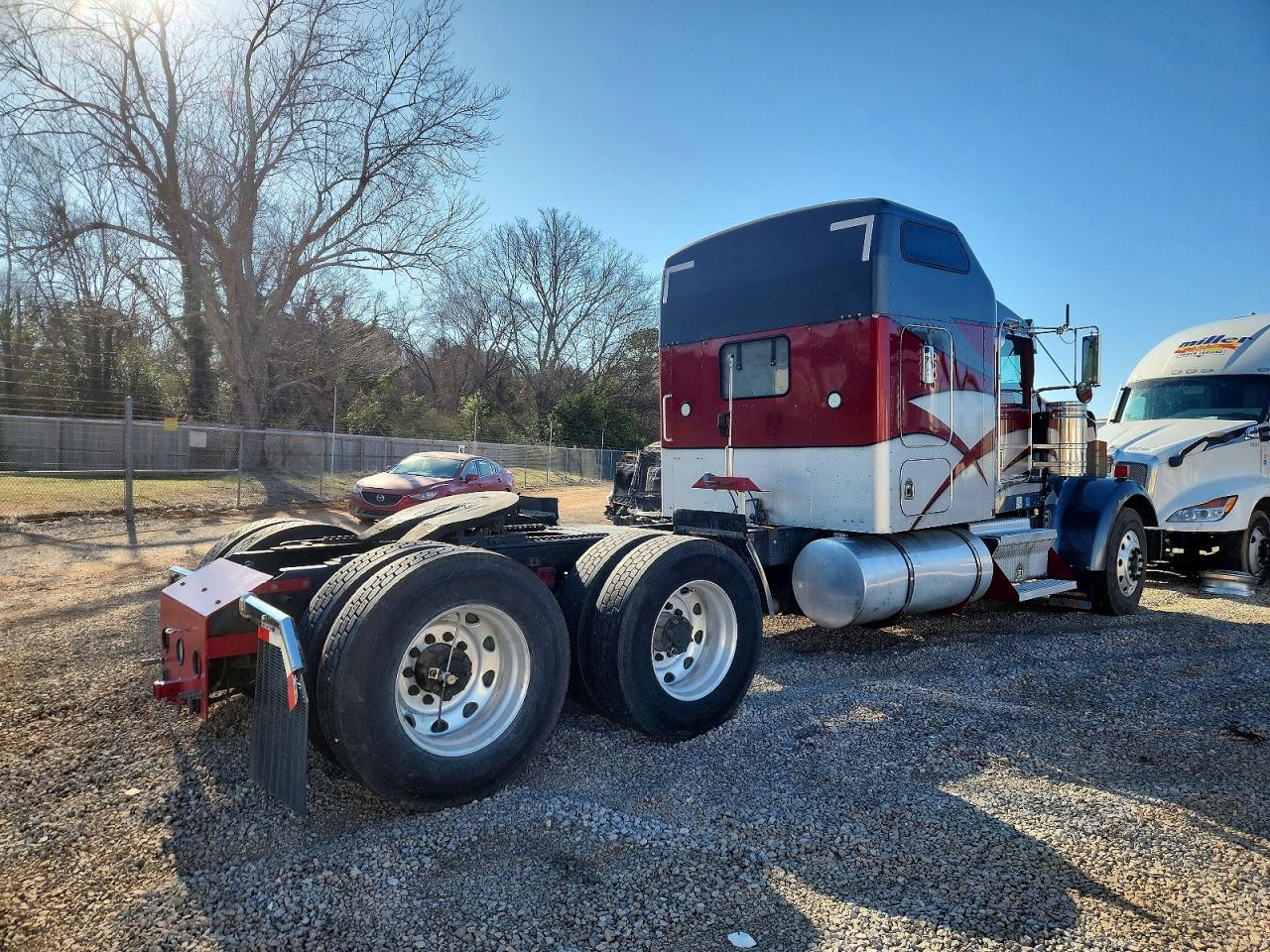 2000 KENWORTH All other VIN 1XKWDB9X5YR838207 photo 4