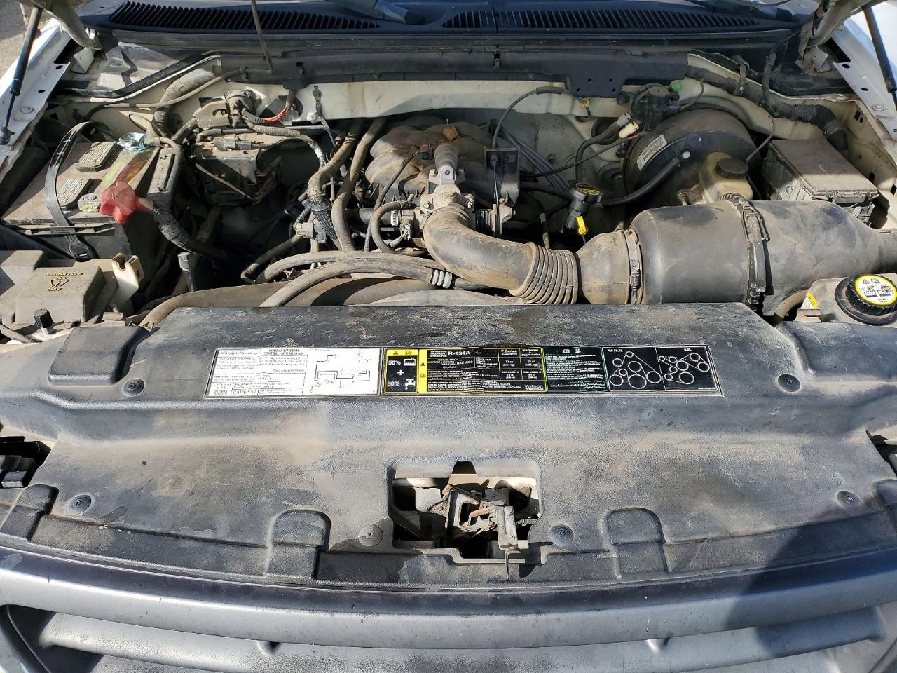 2004 Ford F150 VIN 2FTRF17224CA35995 photo 11