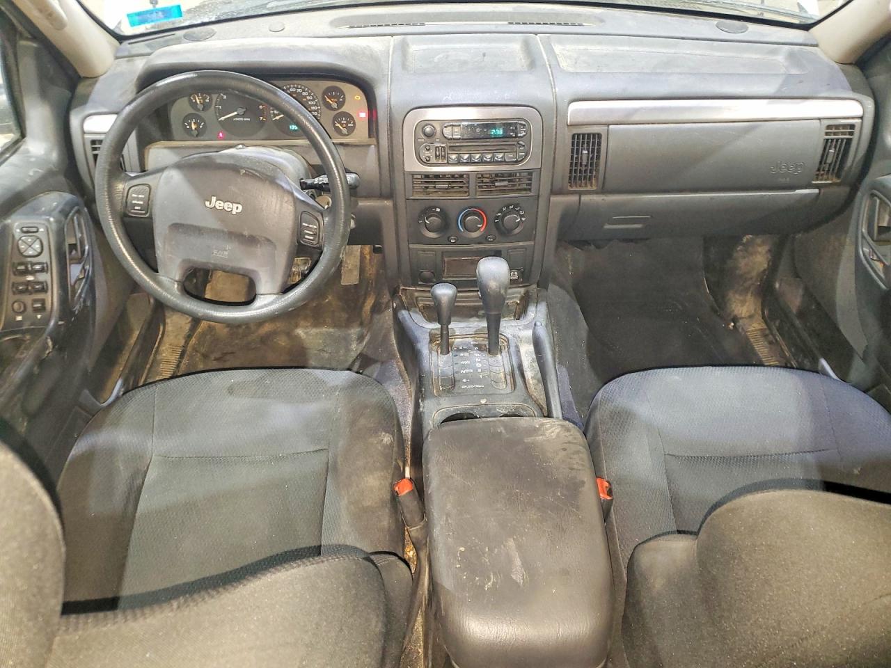 2004 Jeep Cherokee VIN 1J4GW48S14C262571 photo 8