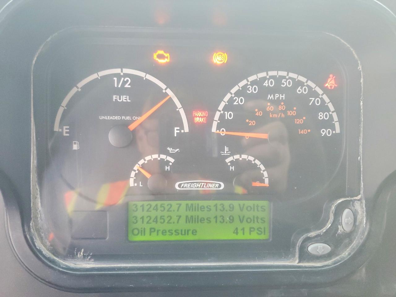 2016 FREIGHTLINER All other VIN 4UZAC3DV4GCHX0552 photo 9