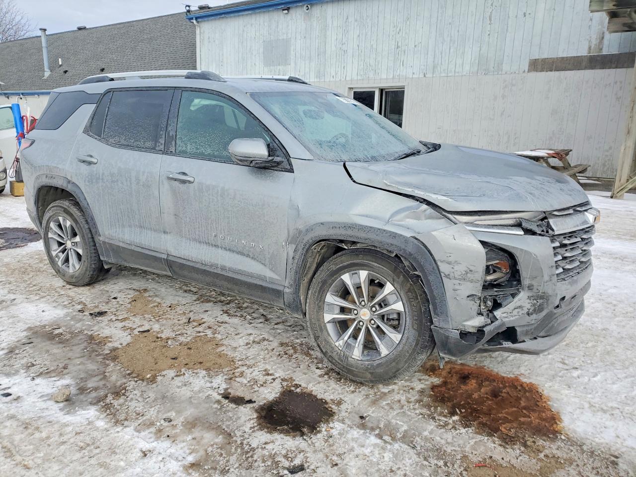 2025 Chevrolet Equinox VIN 3GNAXPEG4SL103692 photo 4