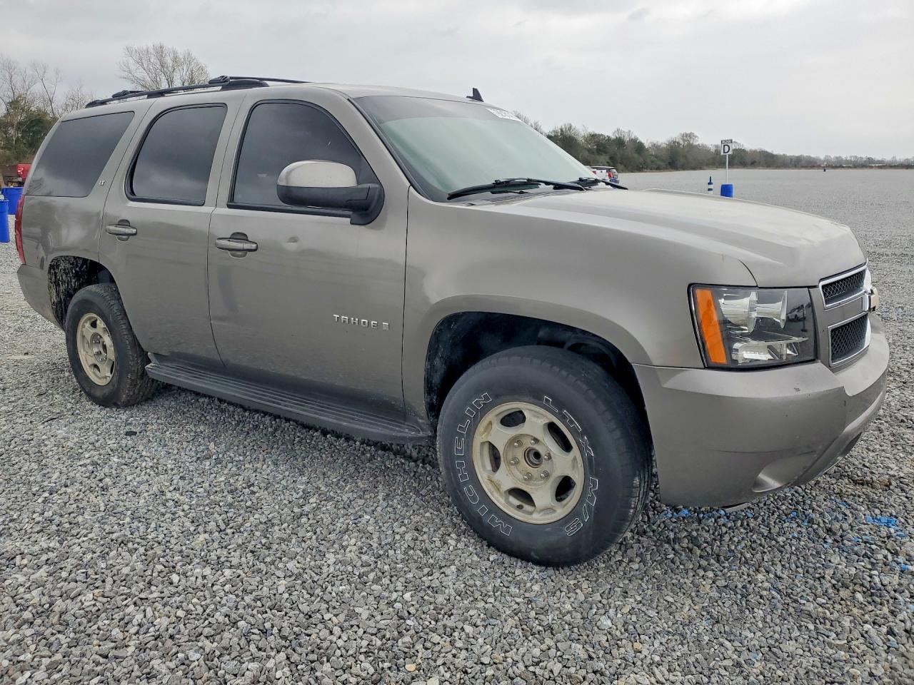 2007 CHEV Tahoe VIN 1GNFC13027R143998 photo 4