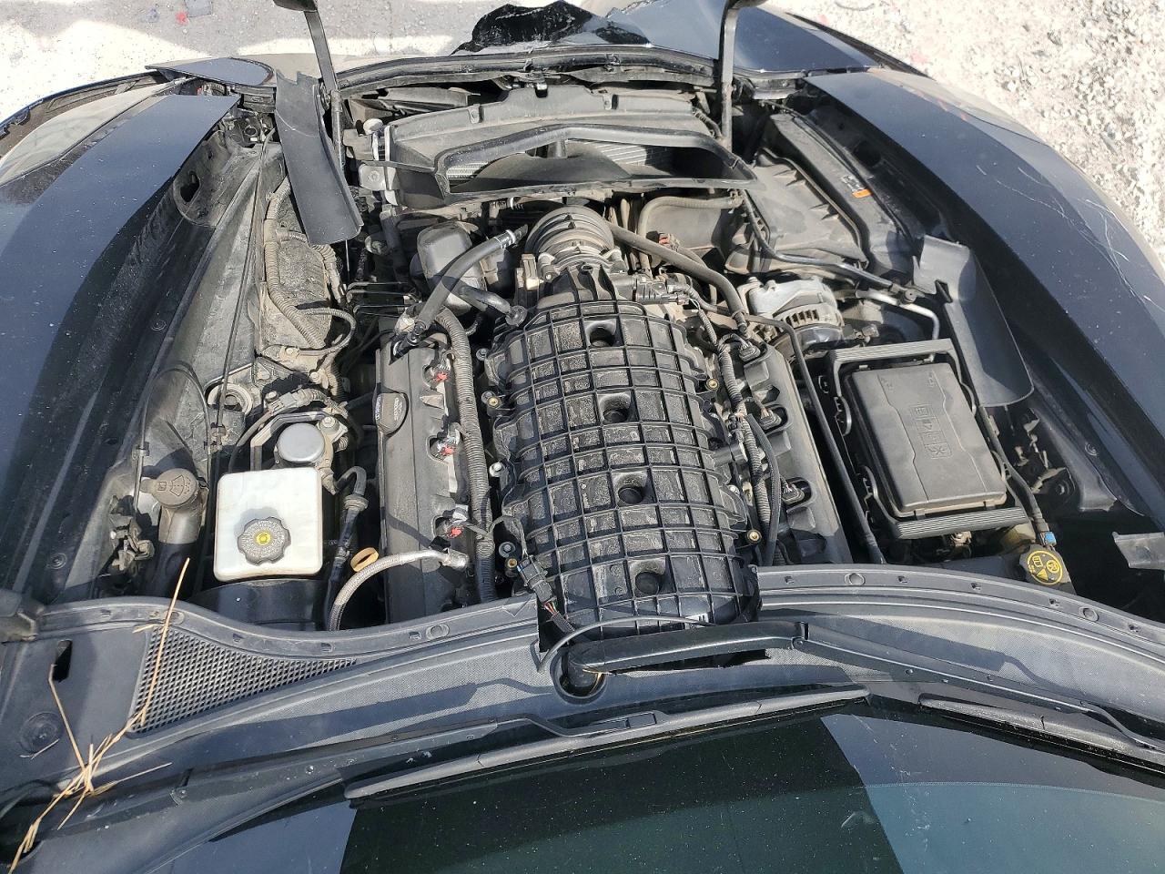 2019 Chevrolet Corvette VIN 1G1YB2D79K5100256 photo 11