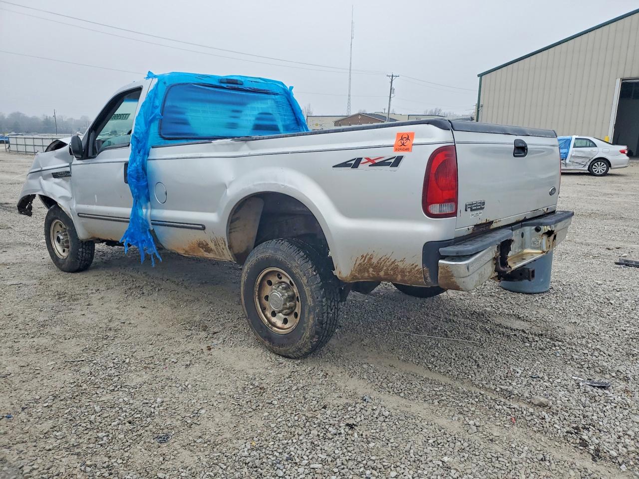 1999 Ford F250 VIN 1FTNF21S3XEB34658 photo 2
