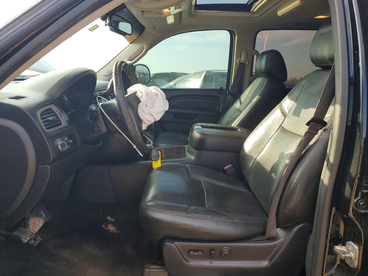 2013 GMC Yukon VIN 1GKS1MEF2DR359821 photo 7