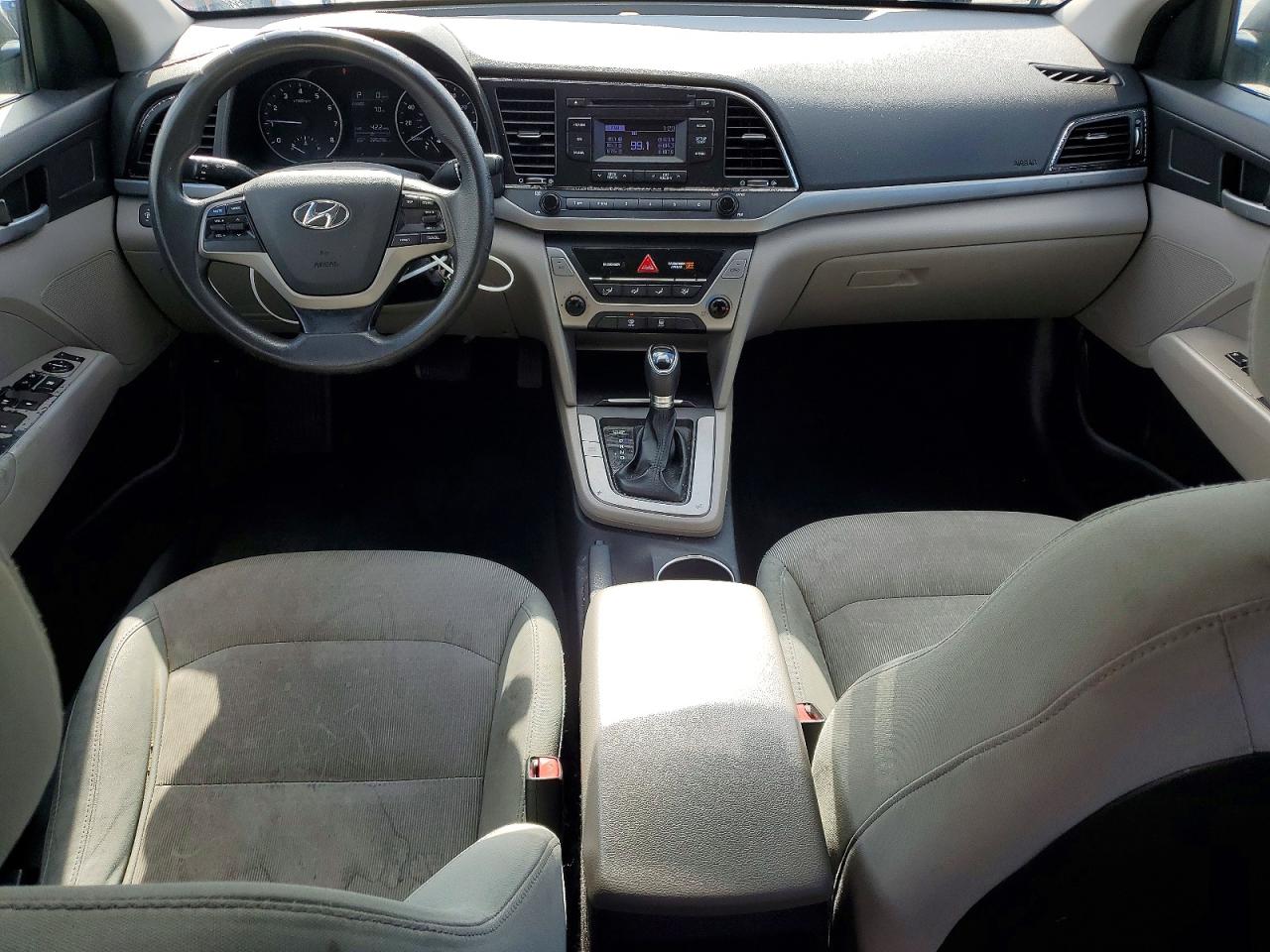 2017 Hyundai Elantra VIN 5NPD74LFXHH067031 photo 8