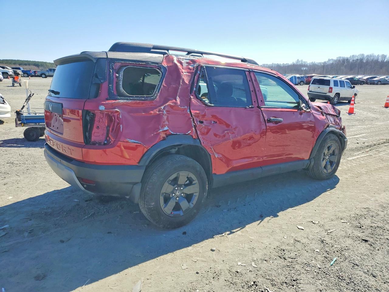 2026 Honda Passport r VIN 5FNYF9H30TB036278 photo 3