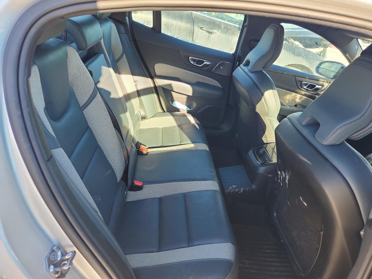 2021 VOLV S60 t8 rec VIN 7JRBR0FM7MG081585 photo 10